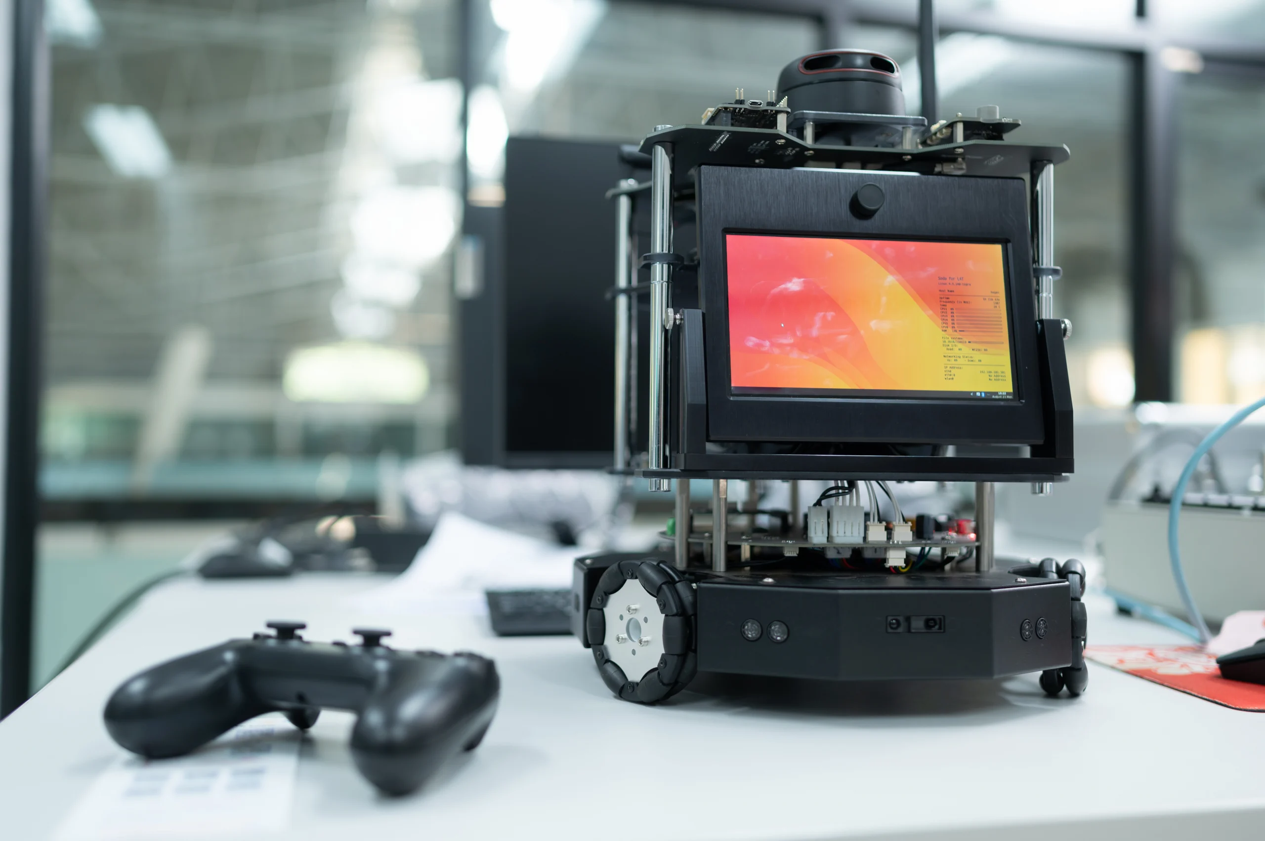 small-robot-for-operating-the-operation-of-the-han-2023-11-27-04-54-25-utc-1-scaled